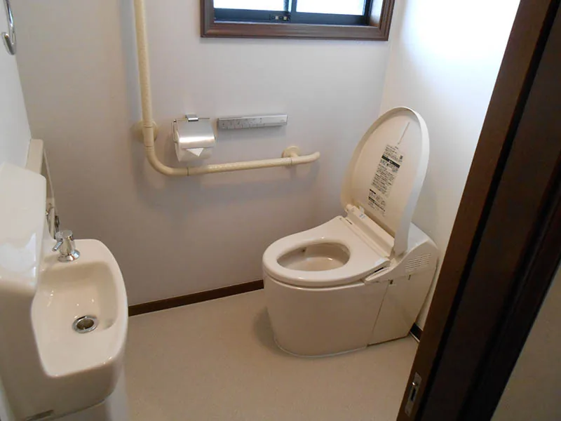 1Fトイレ施工後